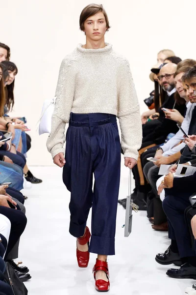 Look 6
